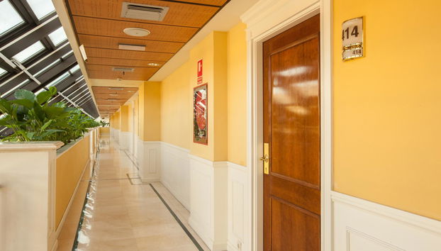 Guadalpin Suites - Photo 5