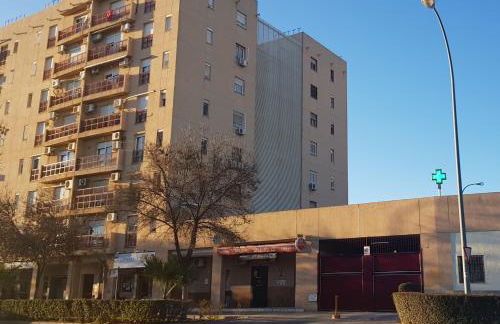 Apartamento frente a Palacio de Congresos (Fibes) - Foto 1