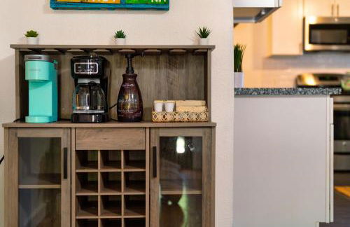 New! Entire House, 5 Minutes from downtown - Foto 2