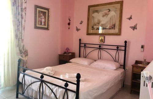 Gerakini 2BR Apt with Shared Pool - Foto 8