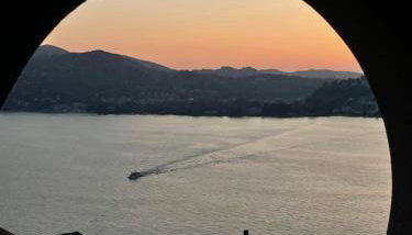 Romantic Room AL RIFUGIO DEI SOGNI terrazza con vista lago mozzafiato - Foto 4