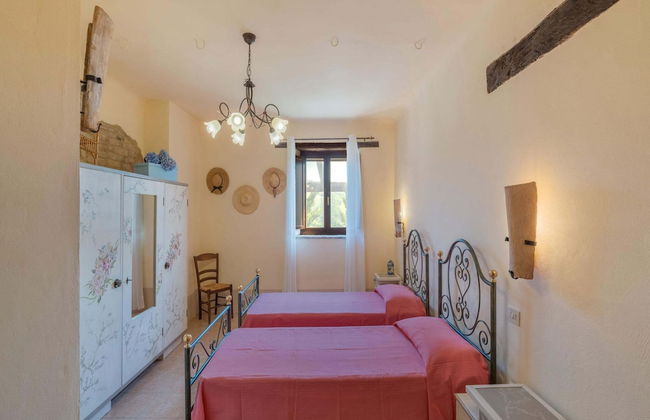 Gorgeous Apartment With Pool Near Sibillini Mountains - Photo 4