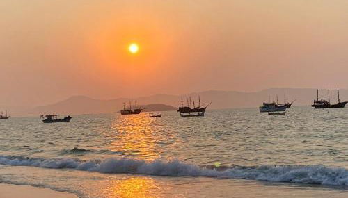 Maravilhoso apartamento Beira-mar praia da cachoeira Florianópolis - Foto 5