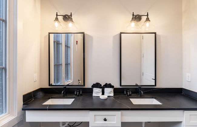 The Magnolia 5 by Avantstay Minutes to Downtown - Foto 23