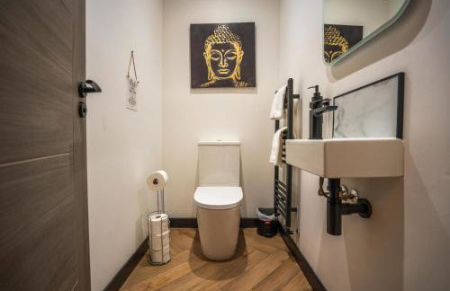 FAMILY FRIENDLY, HOT TUB, Fire Pit, Spacious & Modern - Foto 50