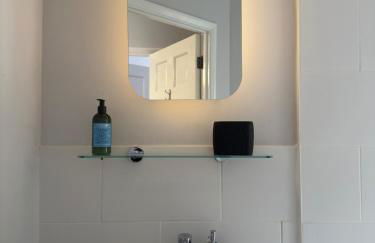 Zone 2 Modern 1 bed Flat with Seperate Office - Foto 10