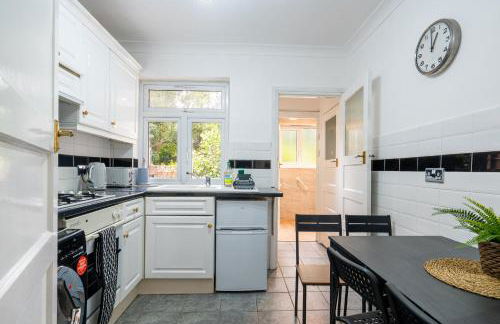 2 Bed, Wembley, Ealing, London - Foto 12