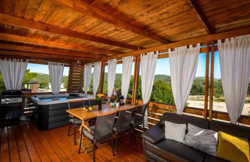 Cozy and Chic Little House with Pool Ivinj-2 - Foto 47