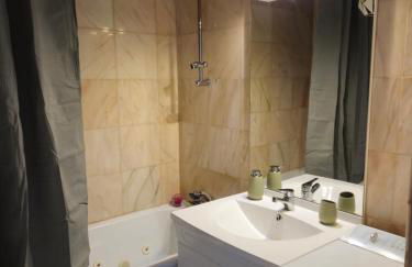 St Nectaire- Appartement Terrasse Privée- 4 personnes - Foto 7