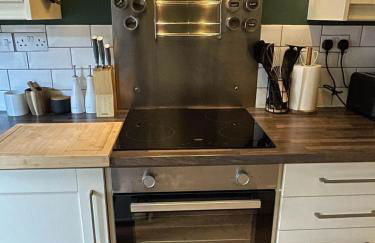 Townhouse in trendy suburb of Hoole - Photo 20