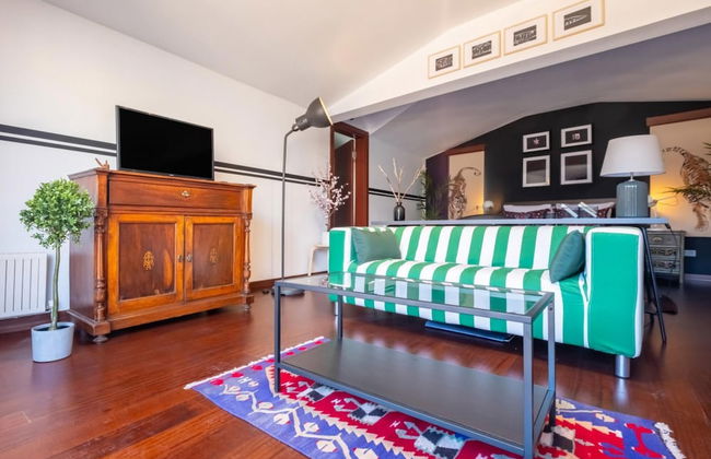 Missafir Flat With Terrace Near Istiklal Street - Photo 12