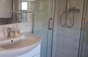 Iris Sabunike - Photo 68