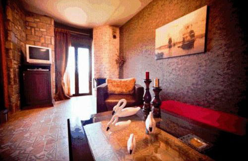 Silva Suites - Photo 15