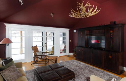 Sleeps 16-Hottub-Sauna-Pet Friendly-7 Min to Ski - Foto 38