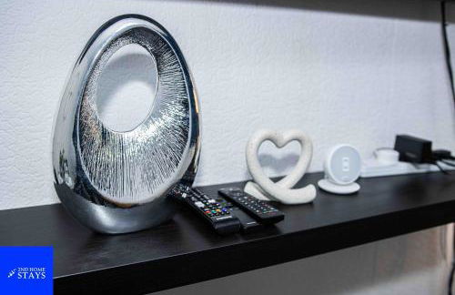 2ndHomeStays- Stoke-on-Trent-A Serene 3 Bed House with a Garden View-Suitable for Contractors-Relocation Families-Group of Friends-Sleeps 6 - 16 mins to J15 M6 and 36 mins to Alton Towers Resort - Foto 27