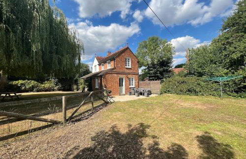 The Cottage, Marlow - Photo 27