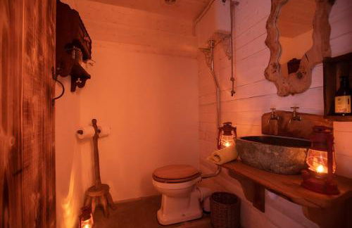 Thistle Thatch Cottage and Hot Tub - Mourne Mountains - Foto 20