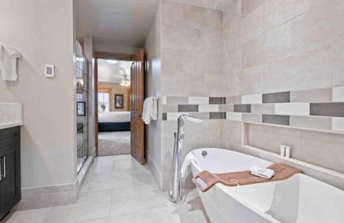 Villa Montane 225 by East West Hospitality - Foto 14