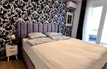 Luxurious studio apartment close to the beach and airport - Foto 3