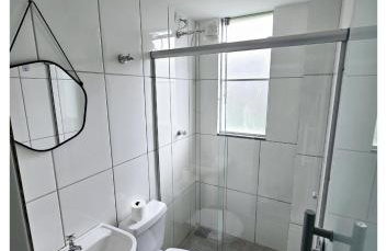 Apto c-estacionam - SEM TAXAS- 900m do centro histórico com piscina, sauna, academia - Foto 18