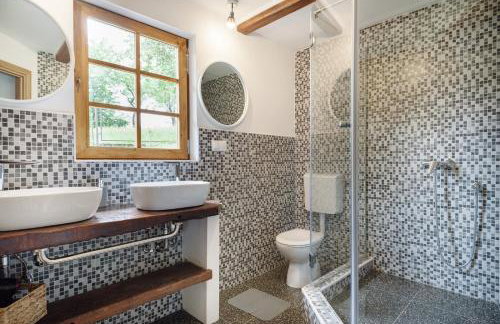 Traditional Houses Korana River - Photo 104