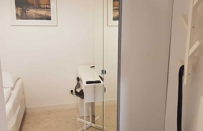 Bright and Cozy Studio Near City Center - Foto 2