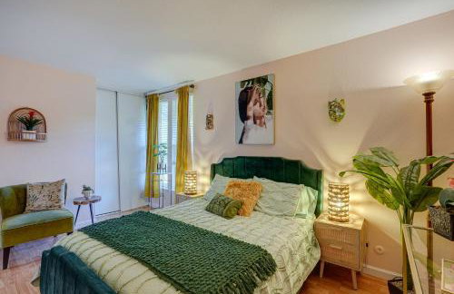 Lovely Concord Townhome Retreat with Community Pool! - Foto 15