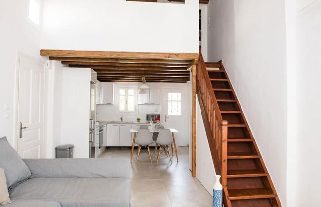 Glamorous 2BR Villa in Ornos w Sea View - Foto 10