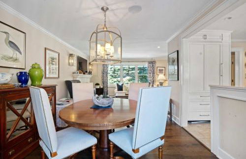 Steve's Place: Heated Pool, 3BR Southold Home, Beach - Foto 12