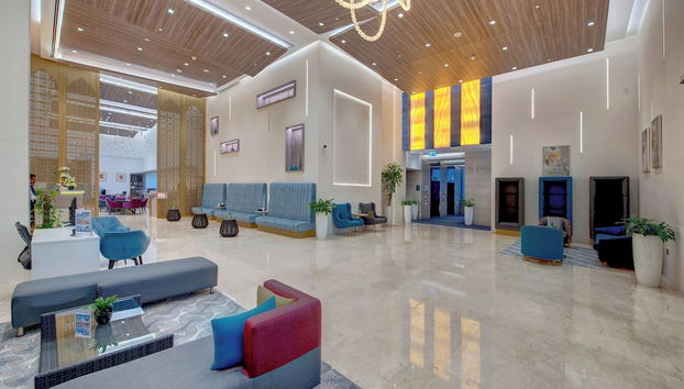Suha Mina Rashid Hotel Apartments - Foto 2, Recepción