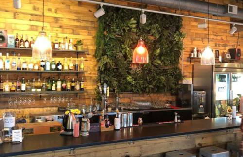 Home with Rooftop Deck & Garage, 2 miles to Downtown Broadway - Foto 51