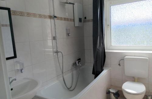 Schöne Monteurwohnung Ferienwohnung Langenfeld - Foto 8