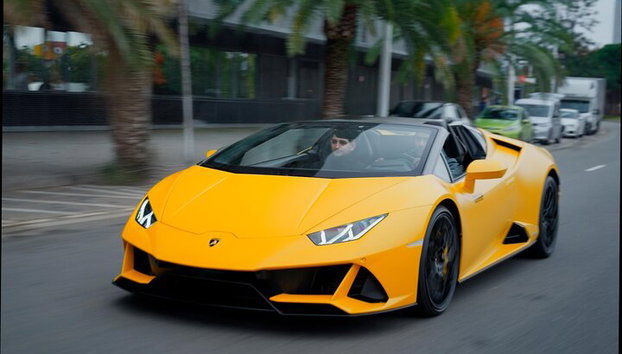 10-min Supercar Test Drive a Barcellona - Foto 2