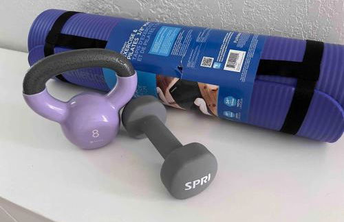 Luxury Home & Mins to Beach and Walk to Downtown - Foto 27