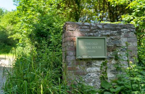 1 The Old Signal House, Penlee Point - Amazing views - Woodburner - Wi-Fi - Photo 40