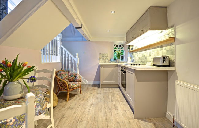 Holiday Cottages and North Star Apartment - Photo 15