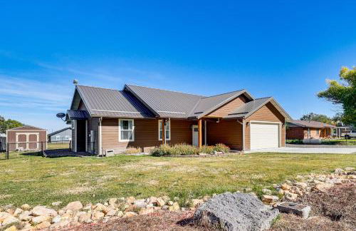 Hike and Ski! Home with Dog-Friendly Yard in Eagar - Foto 29