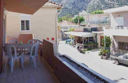 Irene's Apartment In Salakos - Foto 42