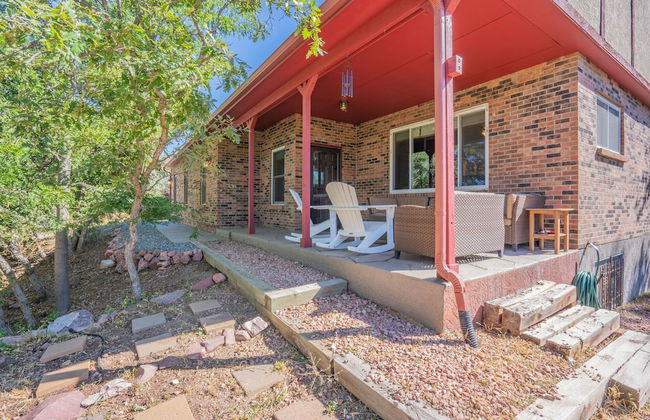 4 BR Country Home in Suburbs W/trails & Parks - Foto 25