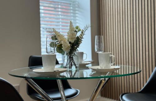 Stylish 2 Bedroom Coastal Apartment near Crosby Beach & Liverpool - Foto 8