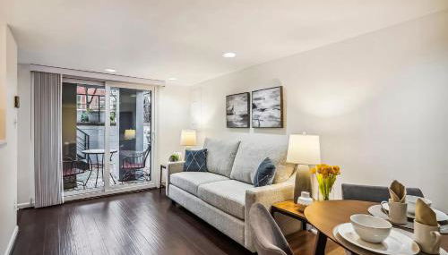 Historic Capitol Hill Retreat - Photo 2