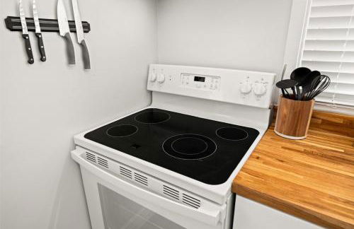 The Heights Hideaway 2BR Gem - Foto 9