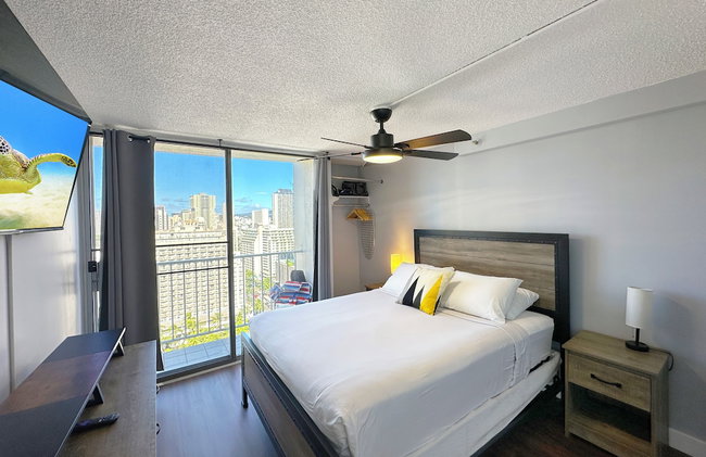 Pacific Monarch - 1 BR - Ocean and City Views! - Photo 43