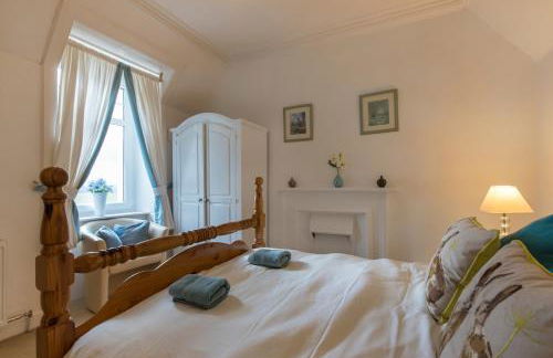 The Old School House - Cosy 3 bedroom Cottage - Photo 12