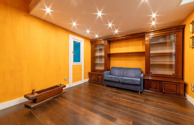 Via Carlo De Cesare 15 - Foto 2