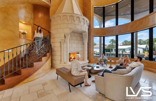 Villa Rhodes Palatial Waterfront Beach Estate - Photo 3