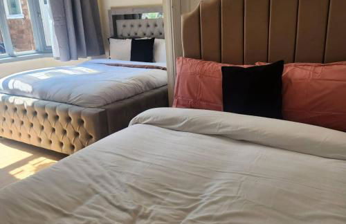 Glams Victoria apartment - Photo 44