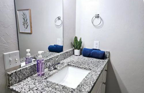 Comfort Living 2BR Townhome - Foto 7