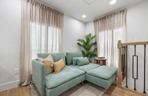 Mediterranean Villa Vibes #1007 at East Downtown - Foto 25