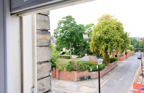 Apartment 11 Bluebridge with Free Parking - Photo 63